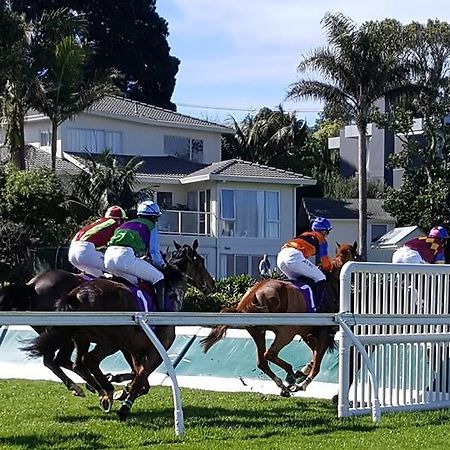 Racecourse Deluxe Lägenhet Auckland Exteriör bild